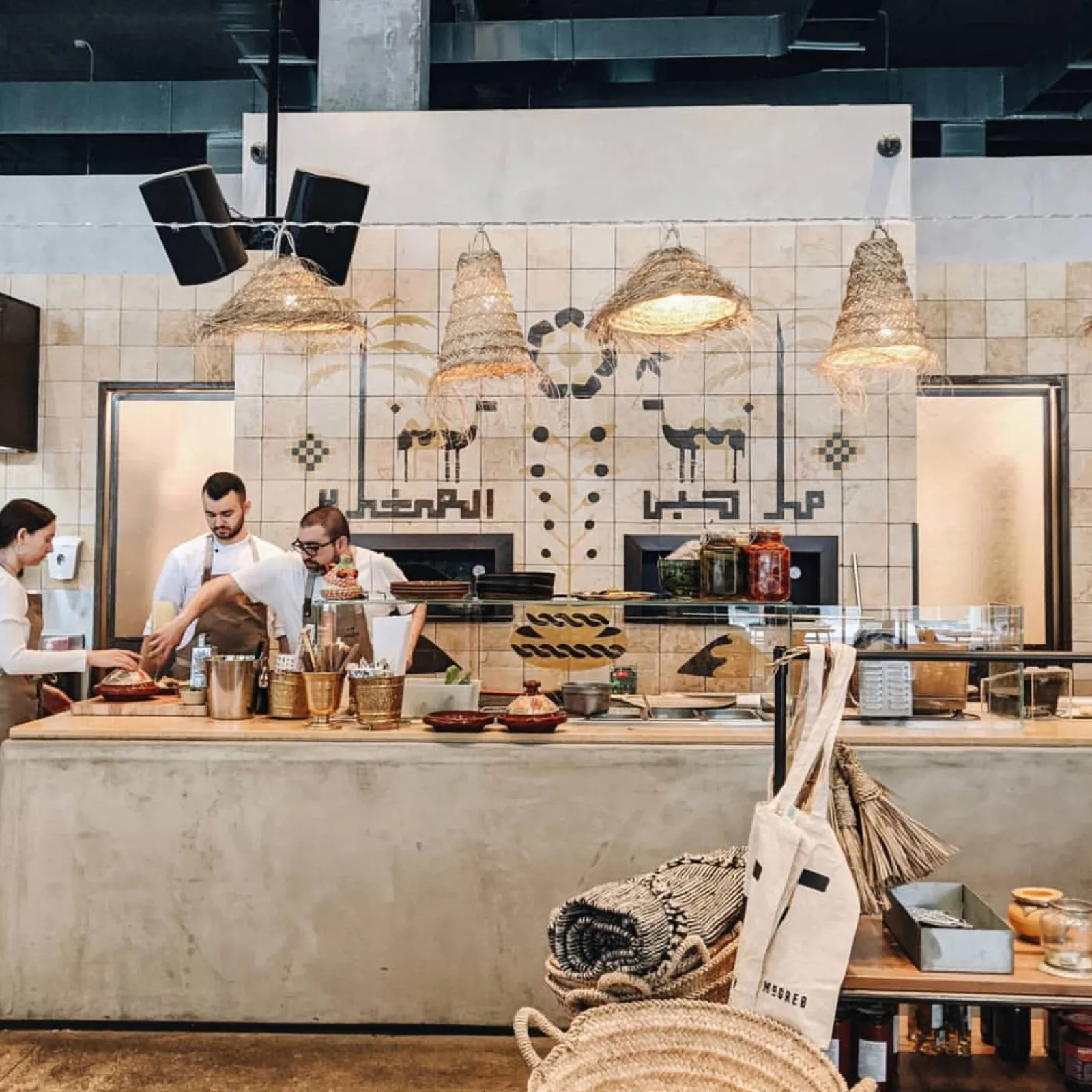 Magreb Deli – brand identity and signage design by Basman/Tenenbaum