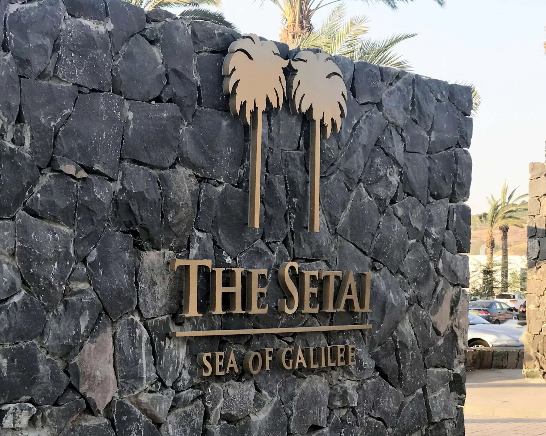 The Setai Sea Of Galilee – signage design by Basman/Tenenbaum