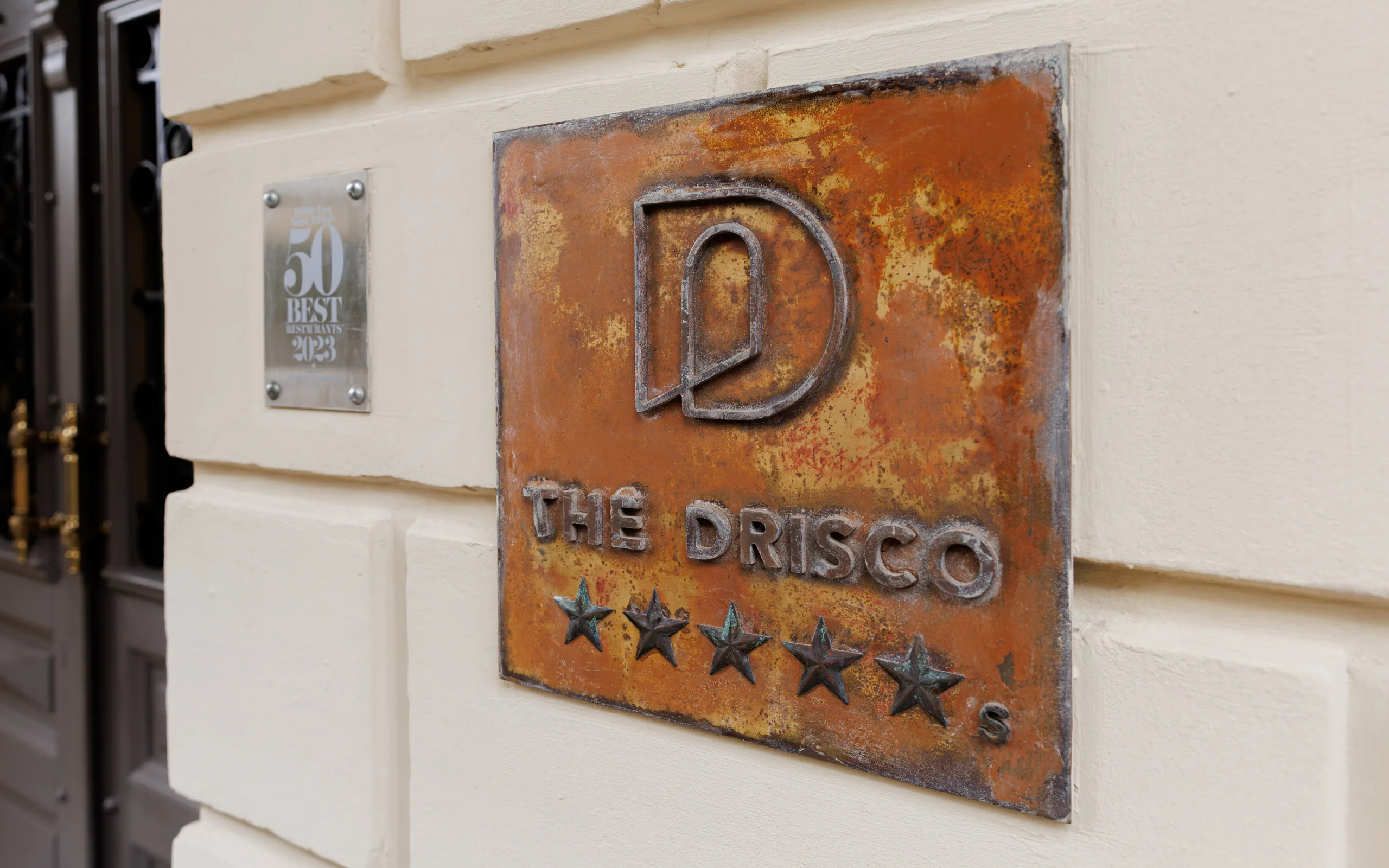 The Drisco – signage design by Basman/Tenenbaum
